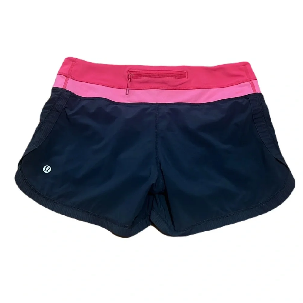Lululemon The Groovy Run Shorts in Black & Pink Stripe, size 4 - Picture 1 of 11